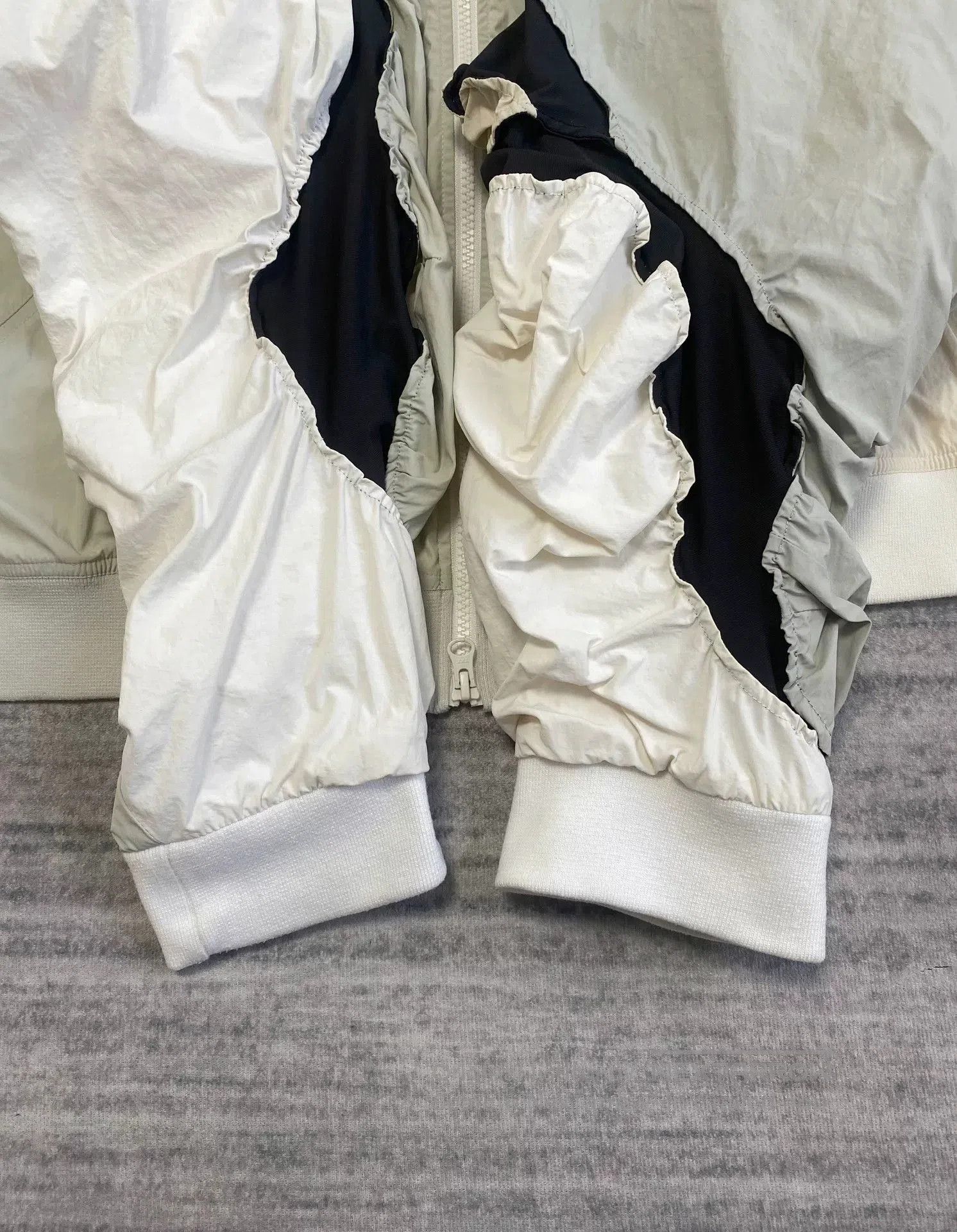 POST ARCHIVE FACTION (PAF) irregular deconstructed jacket from Post Archive Faction. Size US M / EU 48-50 / 2 - 5 Thumbnail