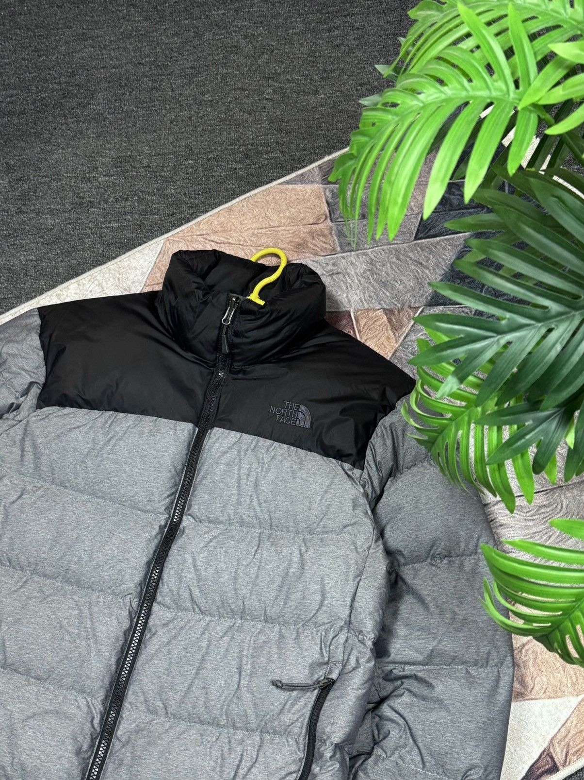 The North Face THE NORTH FACE 700 NUPTSE VINTAGE DOWN JACKET PUFFER Y2K Size US S / EU 44-46 / 1 - 24 Thumbnail