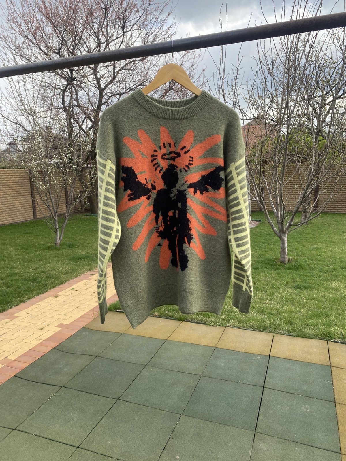 Vintage Green graphic knit sweater angel print, oversized pullover Size US L / EU 52-54 / 3 - 2 Thumbnail