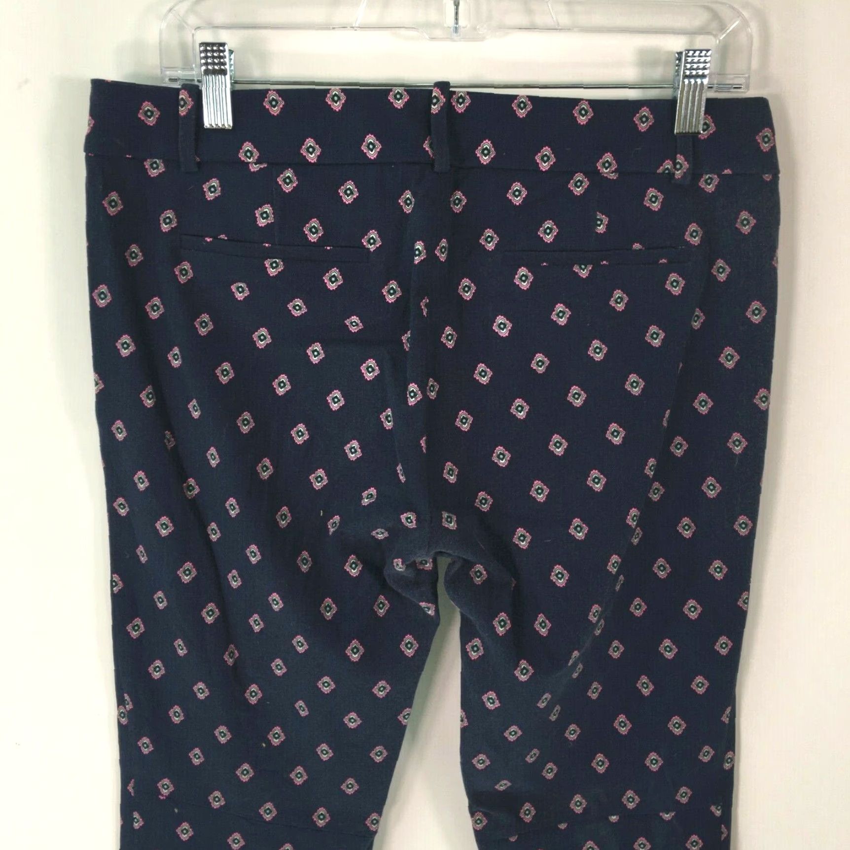 Vintage J Crew Capri Pants Women 8 Navy Floral Mid Rise Flat Front Casual Bottoms Size 34" / US 12 / IT 48 - 4 Thumbnail