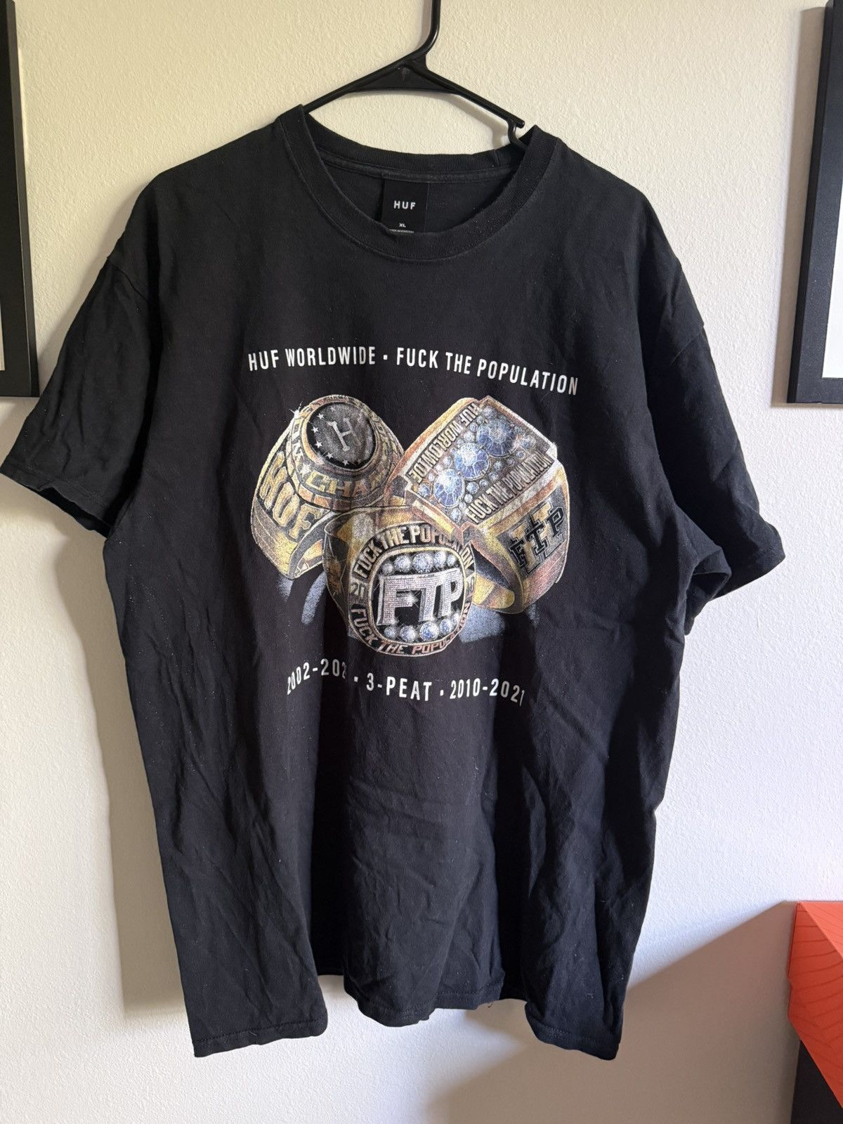 Fuck The Population × Huf FTP x HUF 3 Peat Tee Size US XL / EU 56 / 4 - 1 Thumbnail