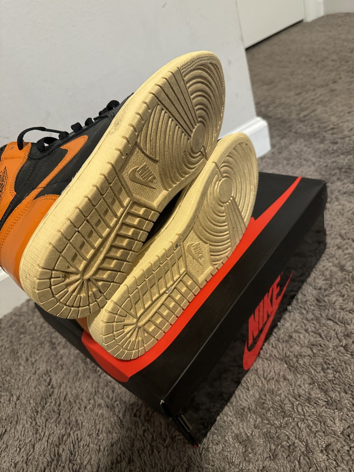 Nike ‘Shattered backboard Air jordan 1 Size US 7.5 / EU 40-41 - 2 Thumbnail