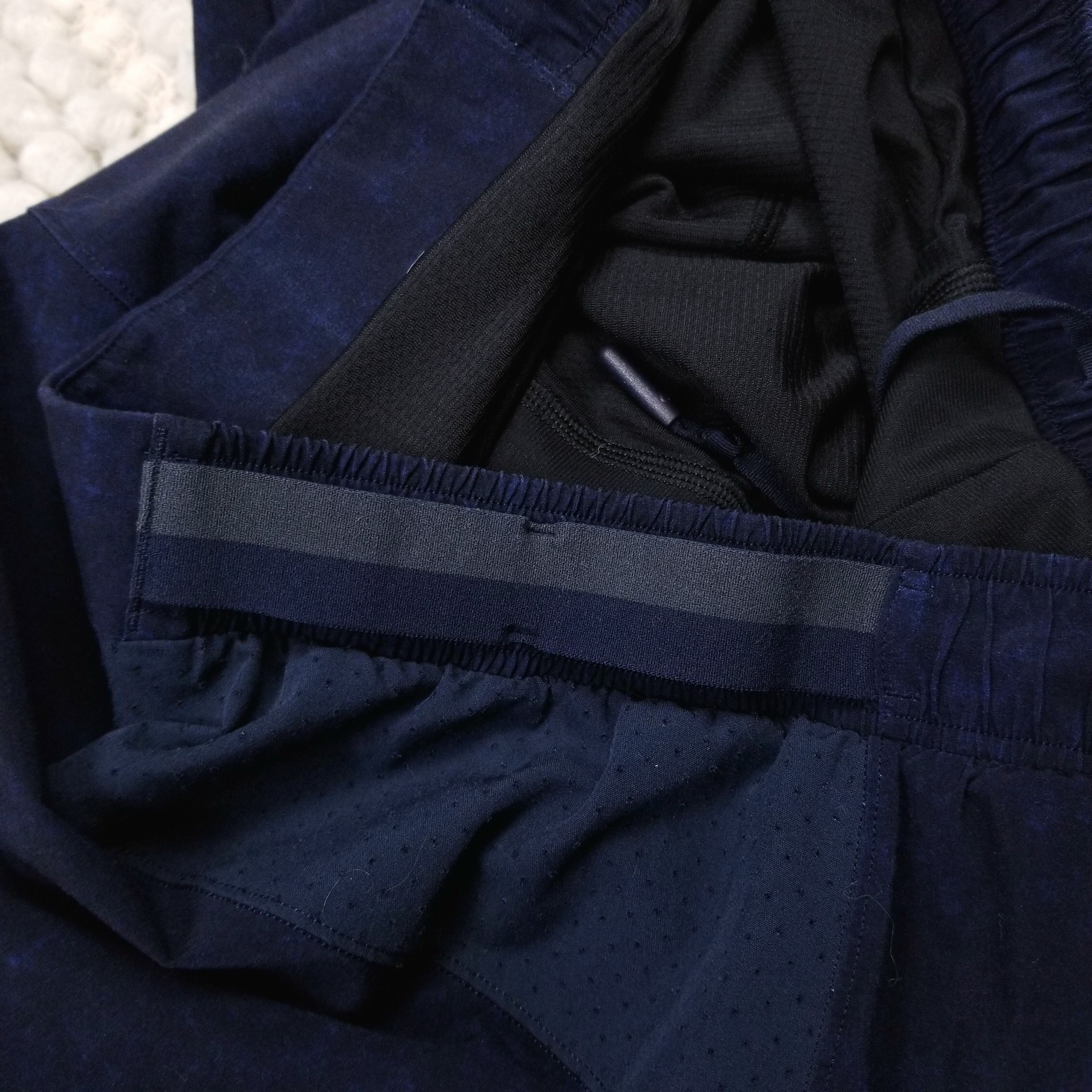 Lululemon Surge Short *Liner 6" Sz Medium Size US 32 / EU 48 - 2 Thumbnail