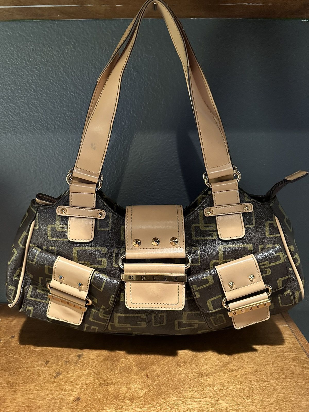 Guess Guess Monogram Y2K 2000’s Vintage Shoulder Handbag Purse Size ONE SIZE - 1 Thumbnail