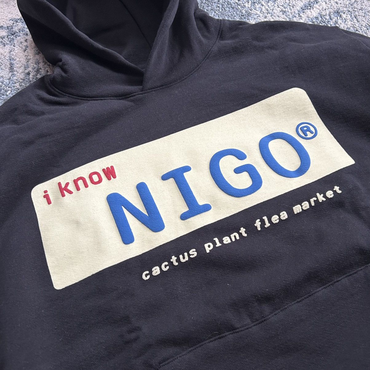 Cactus Plant Flea Market × Nigo CPFM ViCTOR ViCTOR “i KNOW NiGO” LiCENSE PLATE PUFF PRiNT Size US XXL / EU 58 / 5 - 3 Thumbnail