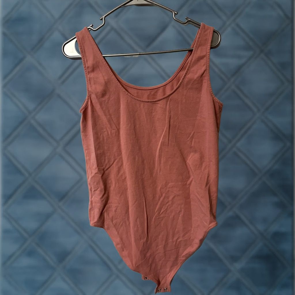 Gap Gap Pink Tank Top Bodysuit Women L Snap Button Scoop Neck Sleeveless Cotton Blend Knit Casual Basic Regular Size L / US 10 / IT 46 - 1 Thumbnail