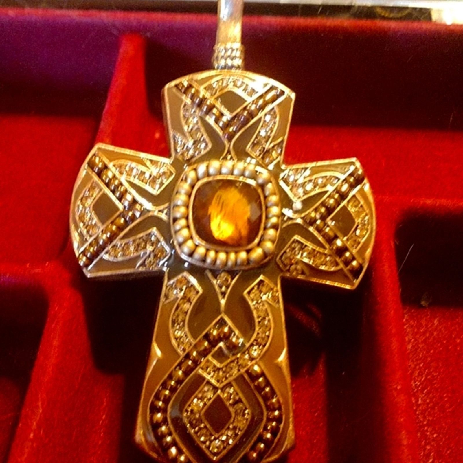 Vintage Stunning Decorated Vintage Cross Pendant Size ONE SIZE - 1 Preview