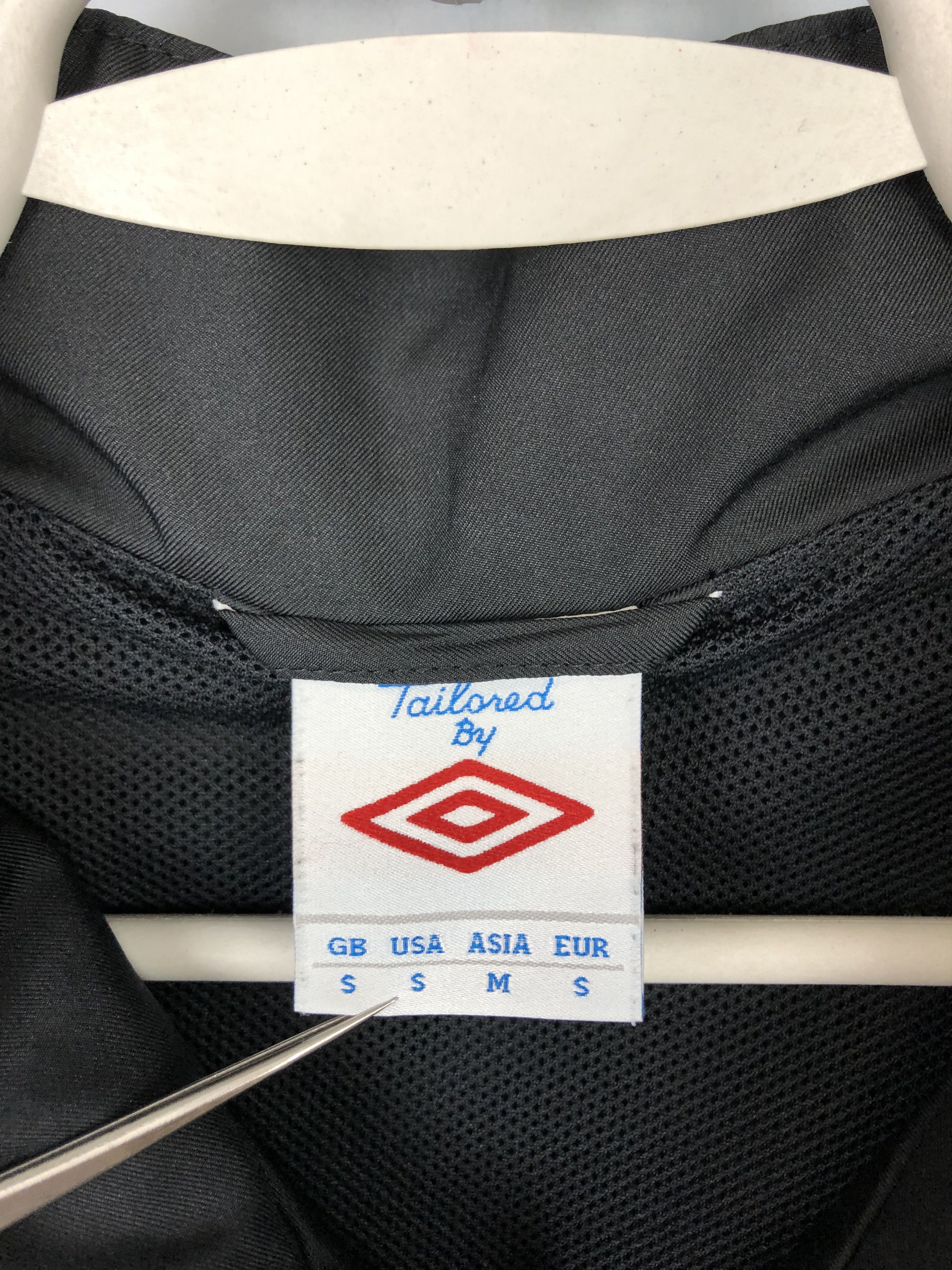 Umbro Vintage Umbro Manchester City Football Jacket Track Top Size US S / EU 44-46 / 1 - 7 Thumbnail
