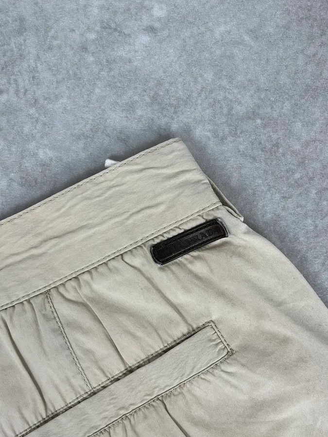 Prada SS2007 Prada Beige Nylon Zip-Ankle Technical Cargo Pants Size 28" / US 6 / IT 42 - 13 Thumbnail