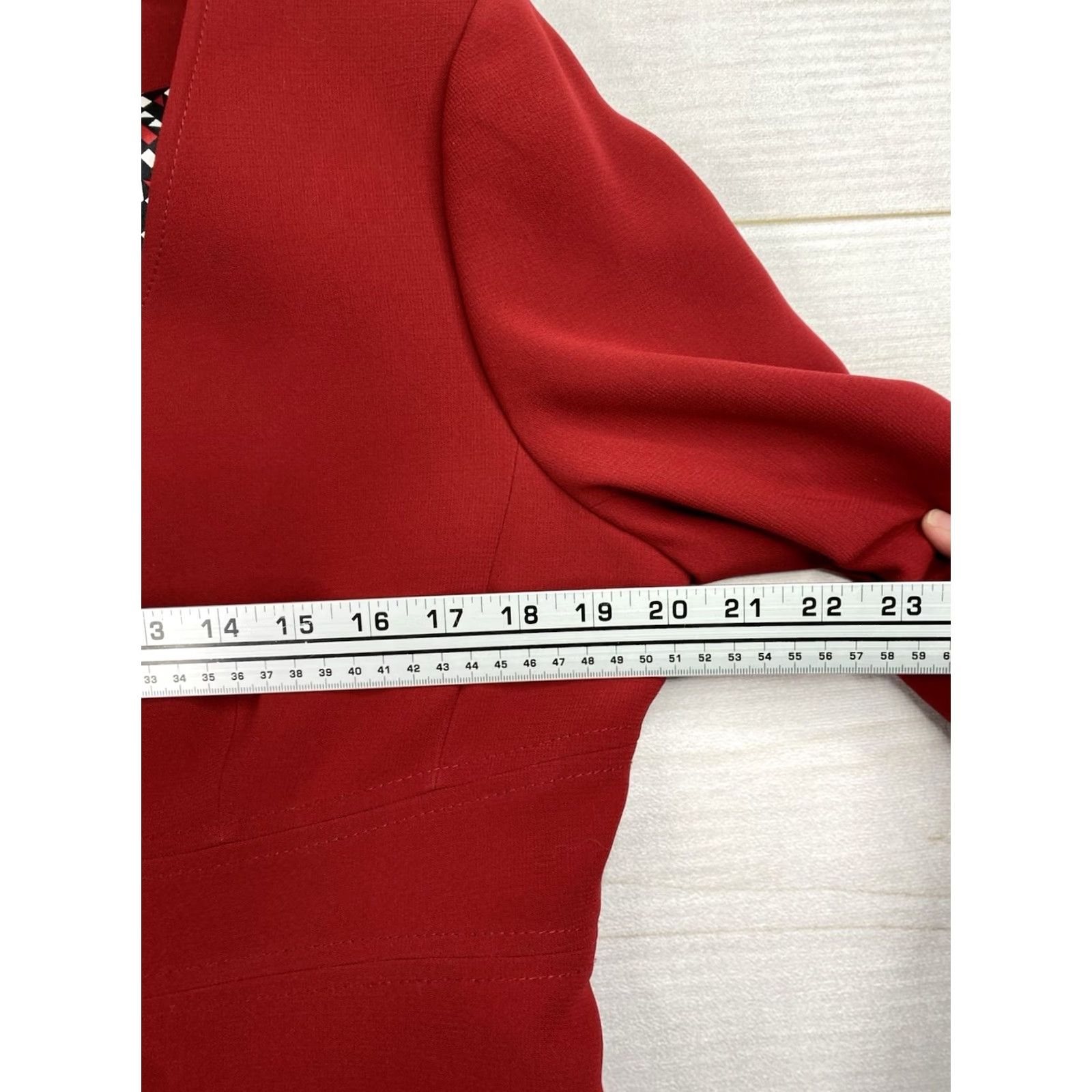 Vintage Tahari Blazer Womens 12 Red 3/4 Sleeve Lined Single-Breasted Button Front Career Jacket Size XL / US 12-14 / IT 48-50 - 5 Thumbnail