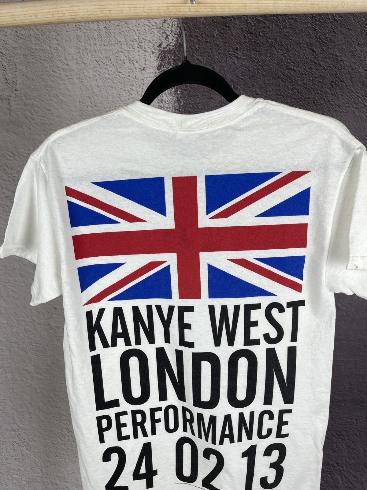 Band Tees × Gildan × Kanye West 2013 Kanye West London Performance 23 02 13 Tour T-shirt Size US S / EU 44-46 / 1 - 7 Thumbnail