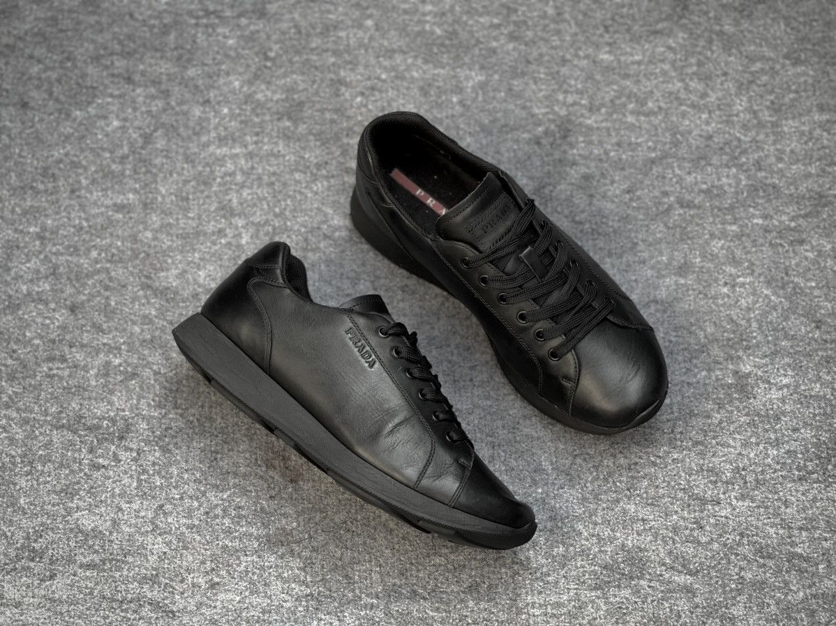 Prada PRADA LINEA ROSSA BLACK LOW TOP SNEAKER Size US 9 / EU 42 - 4 Thumbnail