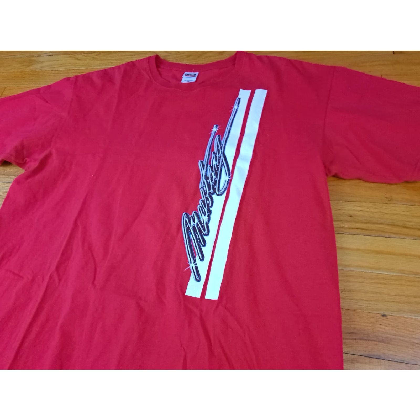 Anvil VINTAGE Ford Motors Mustang Racing Printed T-Shirt 2XL Anvil Red Unisex Adults Short Sleeve 90s Cars Classic Mens Womens Size US XXL / EU 58 / 5 - 2 Thumbnail