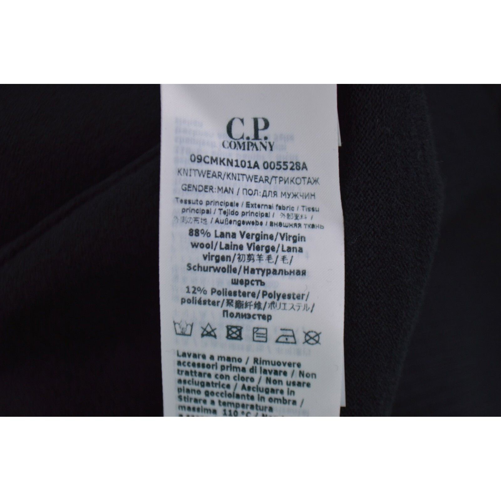 C.P. Company C.P. Company Sweater Size US S in Black Size US S / EU 44-46 / 1 - 9 Thumbnail