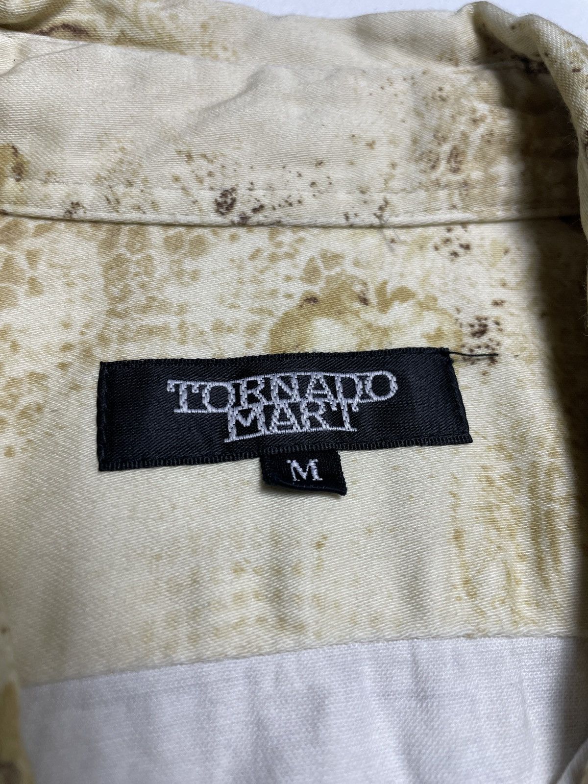 Tornado Mart 2000’s Tornado Mart - Golden Floral Pattern Longshirt Size US M / EU 48-50 / 2 - 15 Thumbnail