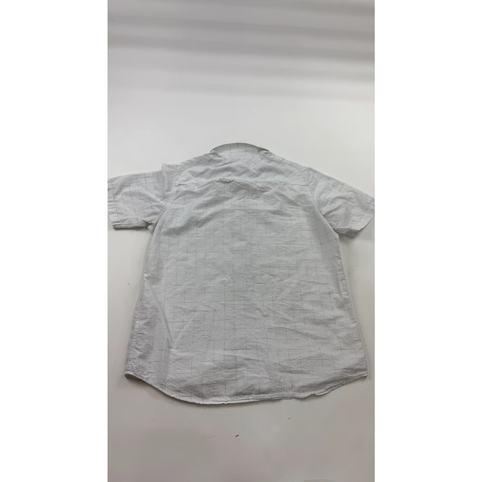 TravisMathew Travis Mathew Shirt Mens L White Gray Short Sleeve Button Up Casual Golf Size US L / EU 52-54 / 3 - 6 Thumbnail