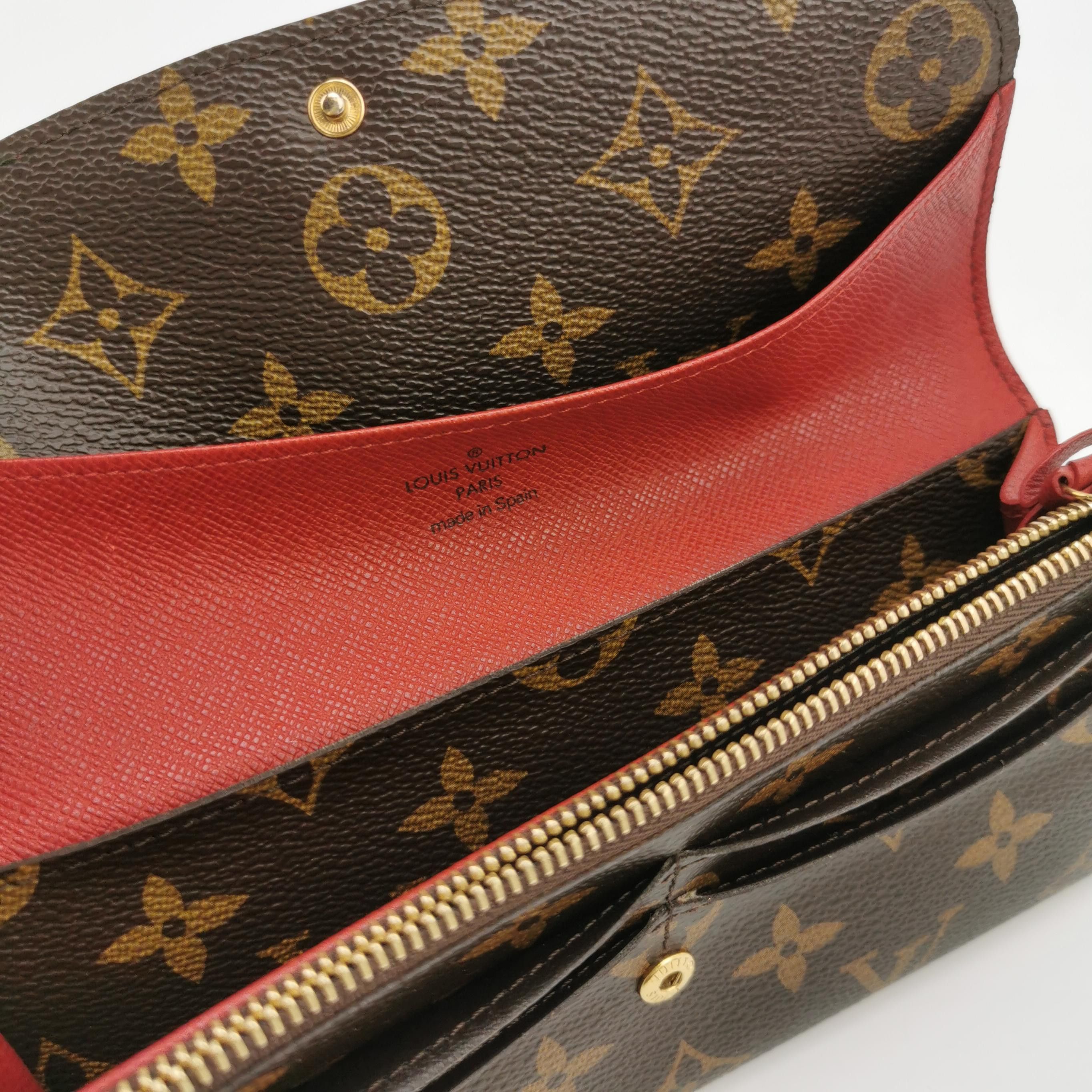 Louis Vuitton Louis Vuitton (LV) Emilie leather Monogram print snap walle Size ONE SIZE - 5 Thumbnail