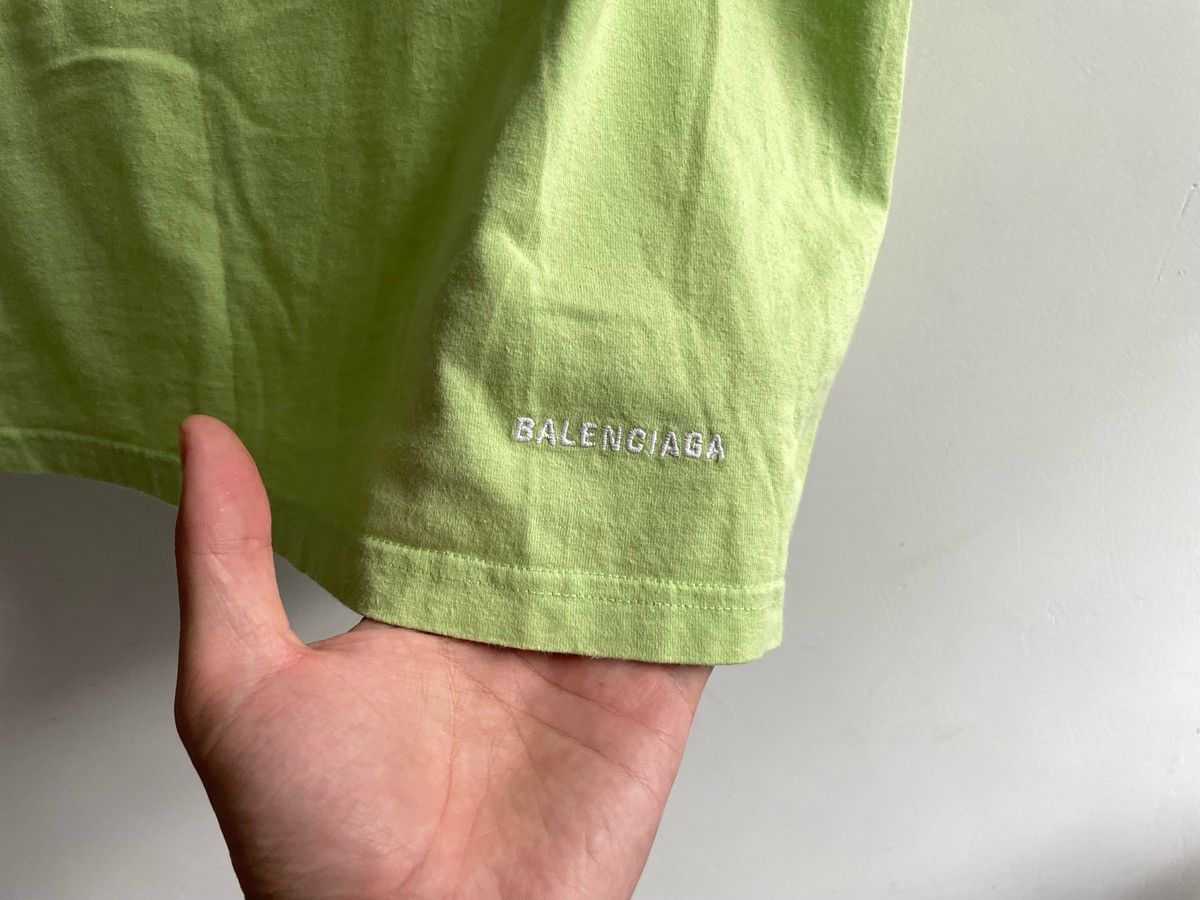 Balenciaga Balenciaga Small Logo Tee Size US M / EU 48-50 / 2 - 8 Thumbnail