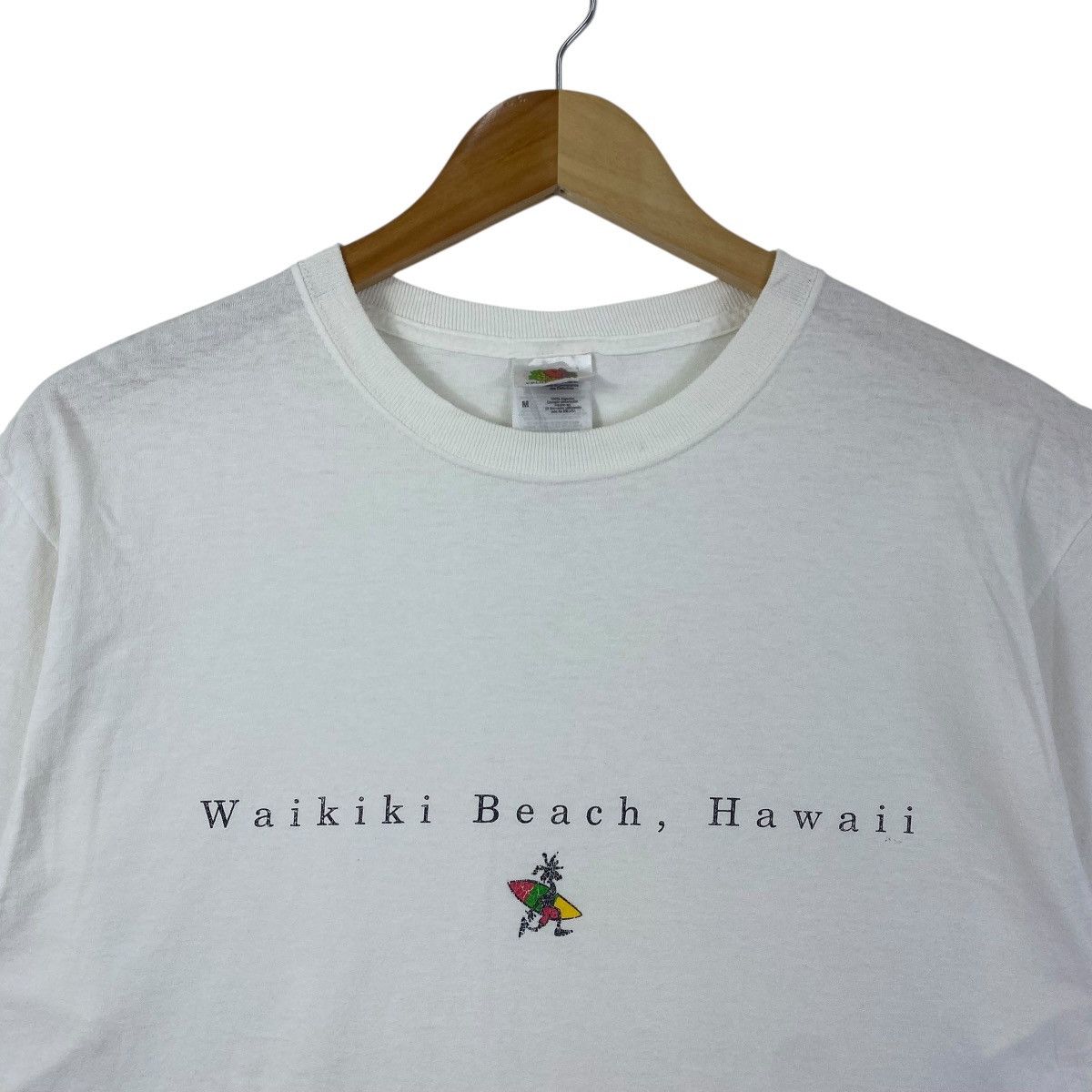 Fruit Of The Loom Vintage Waikiki Beach Hawaii Tee Shirt Rasta Style Surfing Size US M / EU 48-50 / 2 - 2 Thumbnail