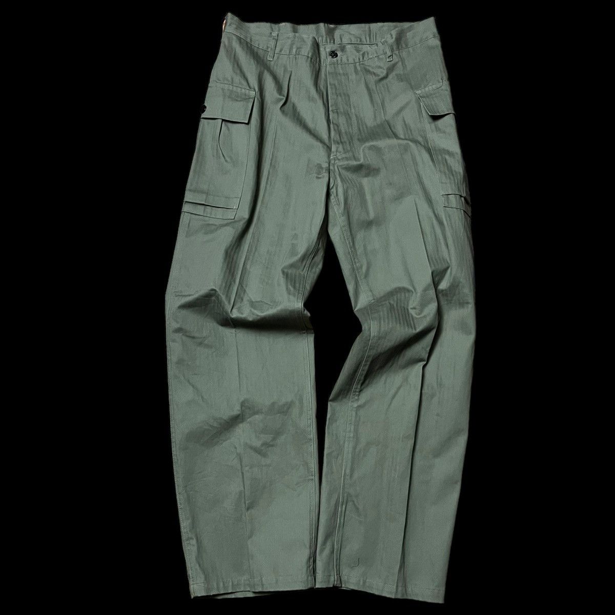 image of Vintage Us Ww11 Hbt Olive Cargo Pants Size 36 L Reproduction in Green, Men's