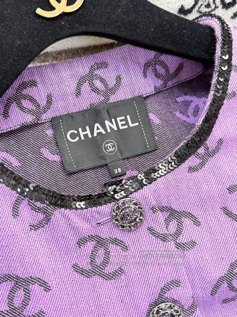 Chanel Chanel Full-print logo double C black sequin rolled edge f Size XS / US 0-2 / IT 36-38 - 4 Thumbnail
