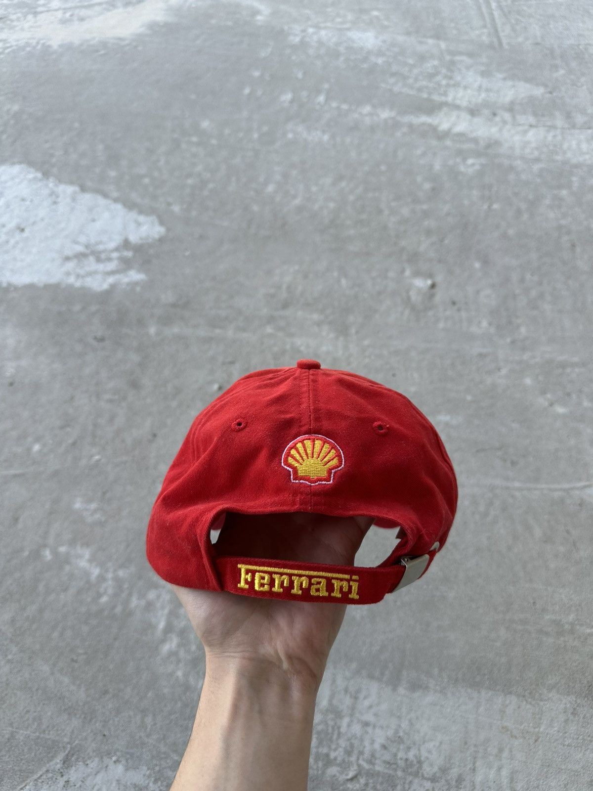 Formula 1 × Vintage Vintage Ferrari 2002 cap hat formula 1 Size ONE SIZE - 3 Thumbnail