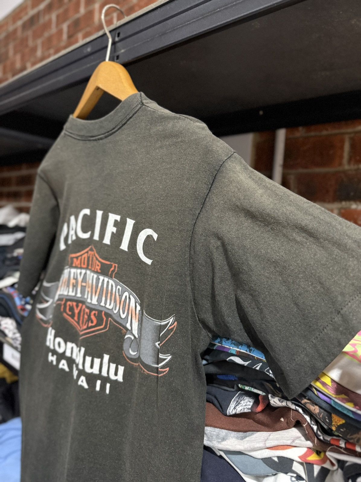 Anvil × Harley Davidson × Vintage Thrashed Vintage 90sHarley Davidson Pocket Sun Faded Anvil T Size US M / EU 48-50 / 2 - 7 Thumbnail