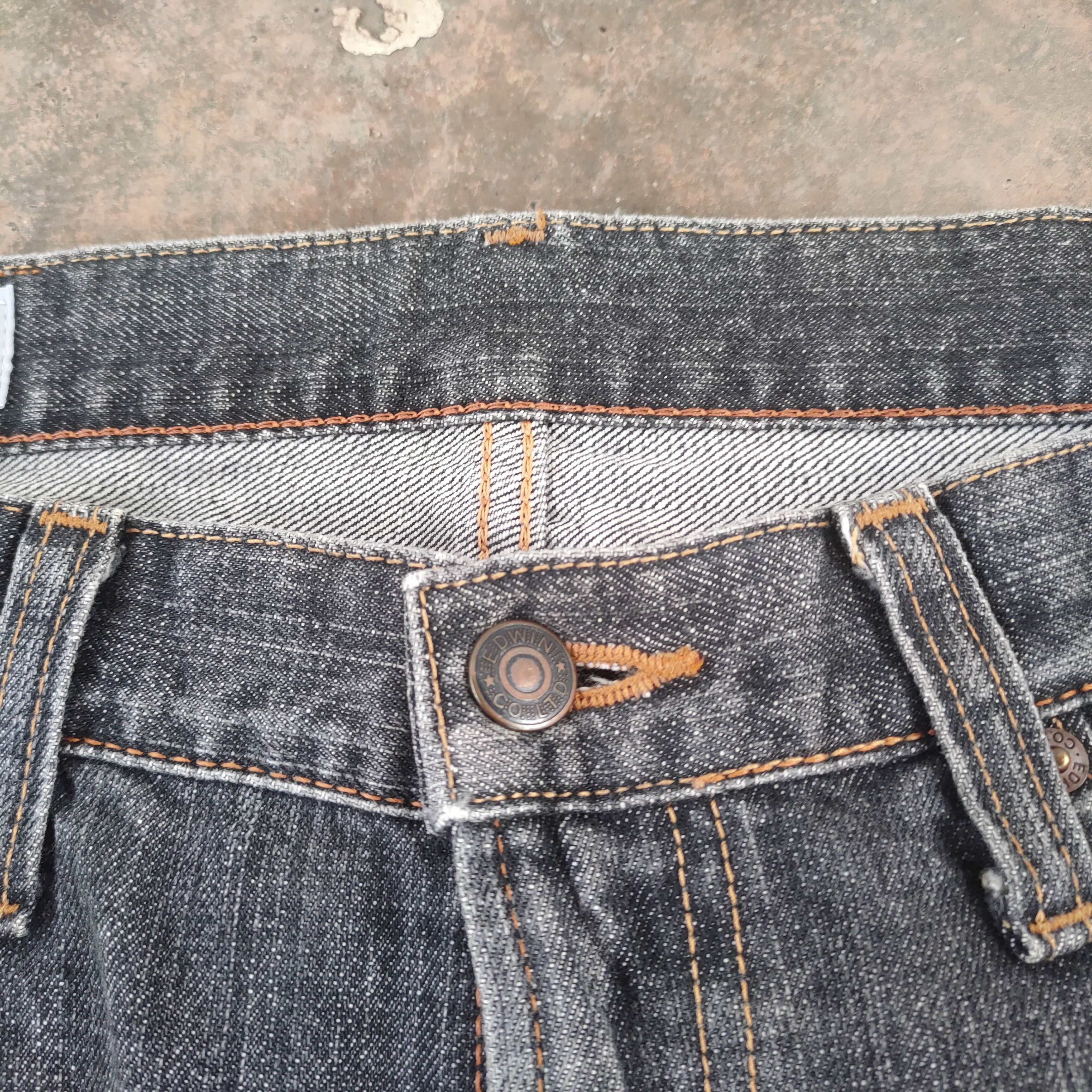 Edwin W33 VINTAGE EDWIN FADED BLACK DISTRESSED JEANS PANTS Size US 33 - 5 Thumbnail