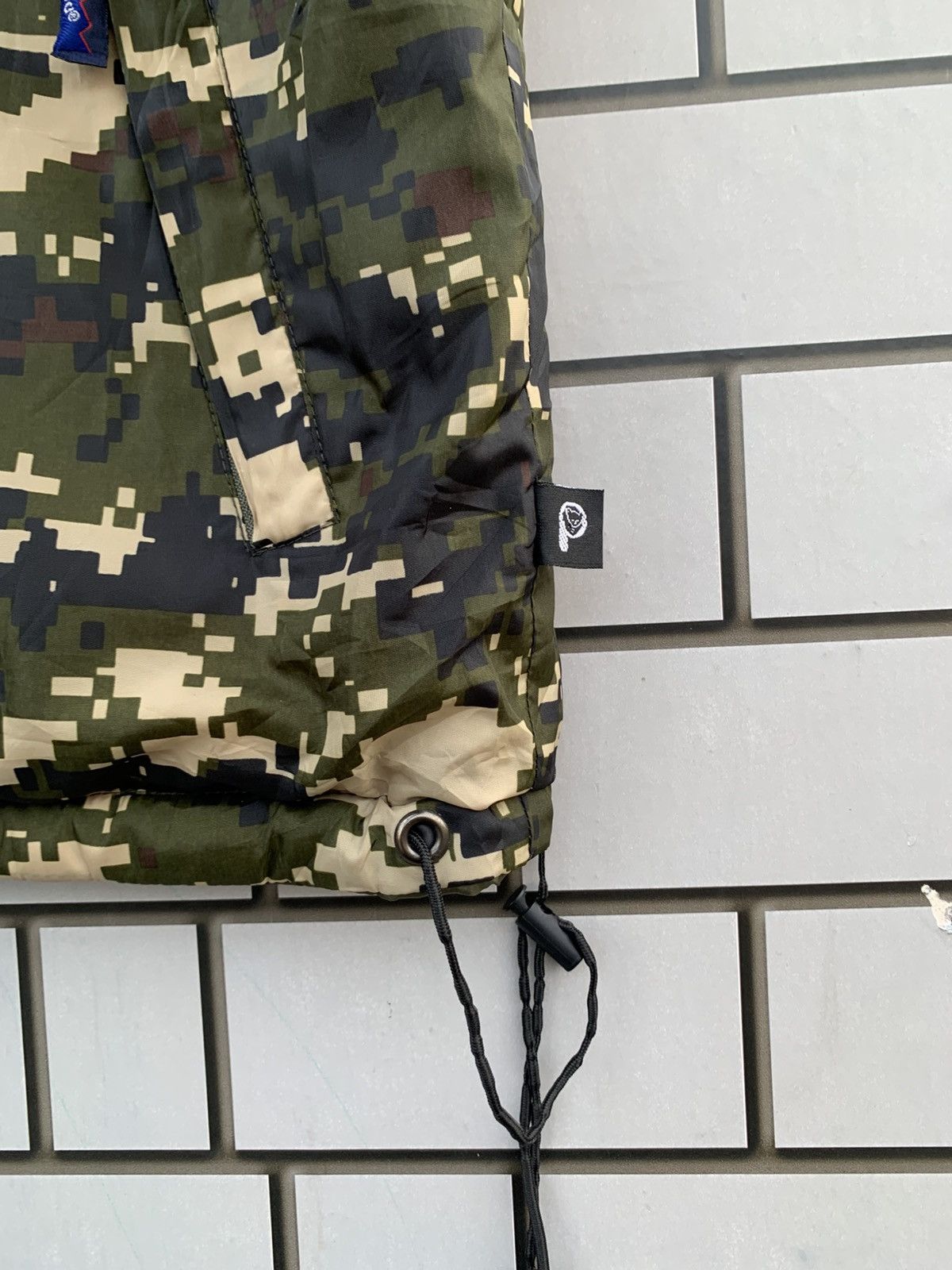Penfield Vintage Penfield Camo Reversible Puffer Jacket Size US L / EU 52-54 / 3 - 12 Thumbnail