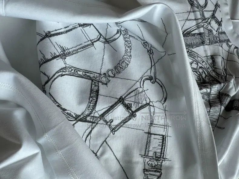 Hermes Hermes Heavy embroidery pattern T-shirt short sleeves, whi Size US L / EU 52-54 / 3 - 7 Thumbnail