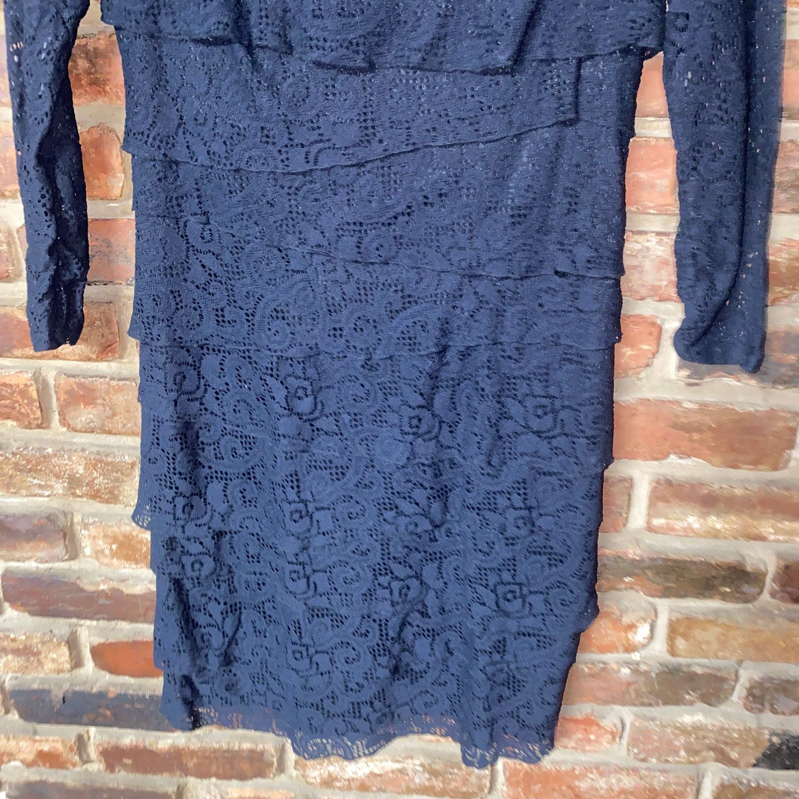 Laundry by Shelli Segal Laundry Shelli Segal Black Sheer Lace Tiered Mini Dress 6 Size M / US 6-8 / IT 42-44 - 4 Thumbnail