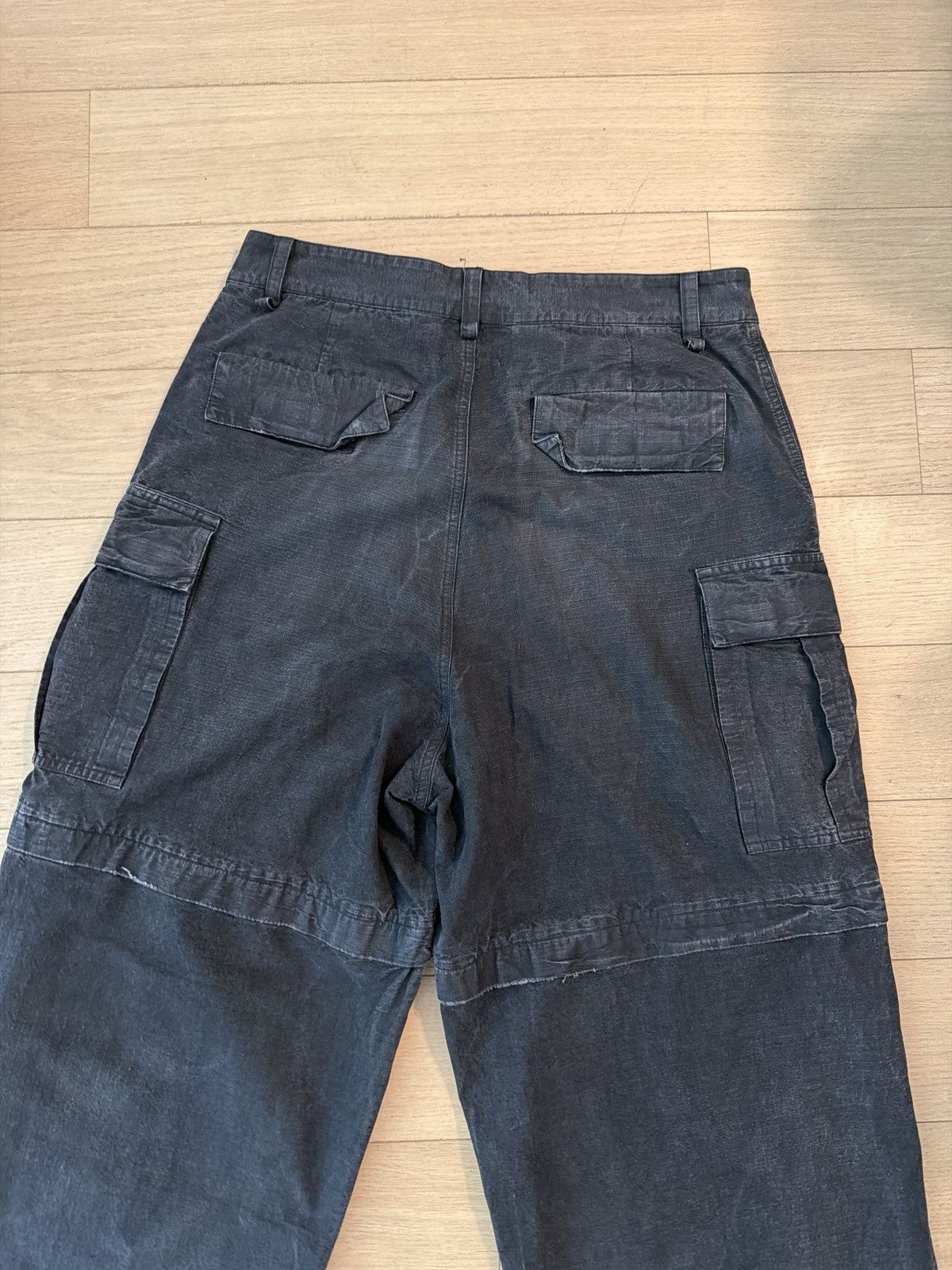 Other FLARED CARGO PANTS IN BLACK Size US 33 - 5 Thumbnail