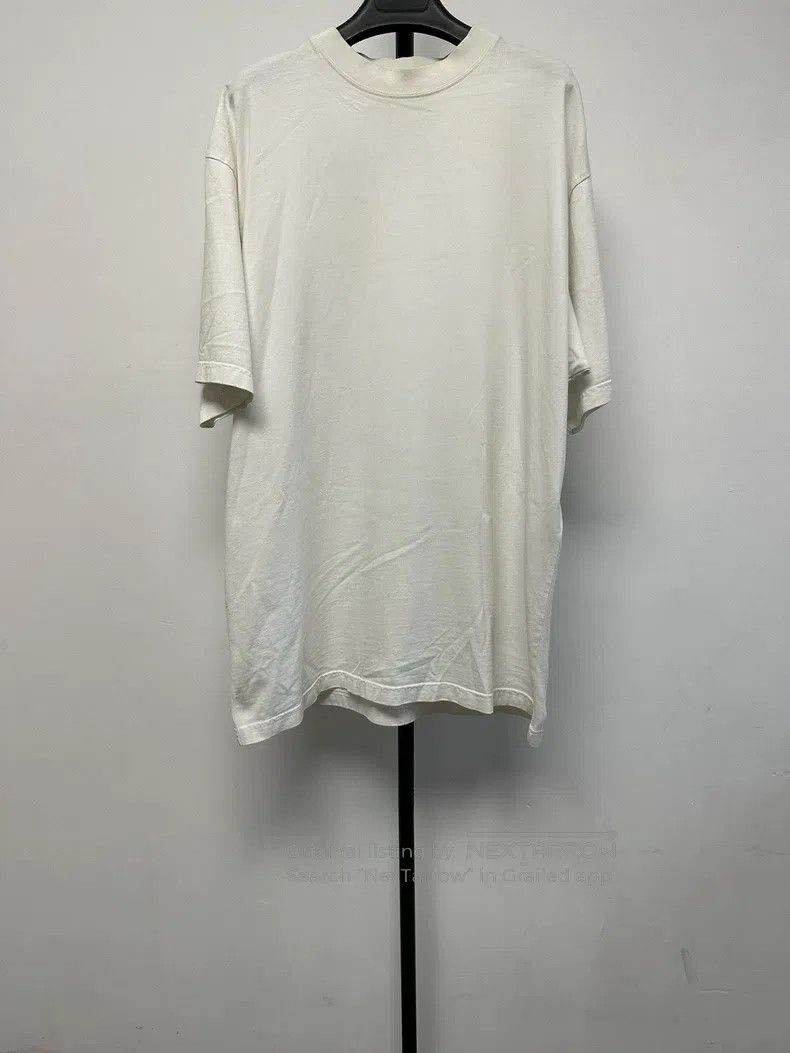 Balenciaga Balenciaga Solid Color Crystal Decorated Short Sleeve Crew Size US XS / EU 42 / 0 - 2 Thumbnail