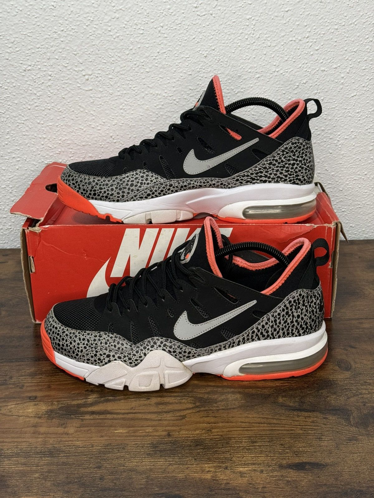 Nike Air Trainer Max 94 Low Safari size