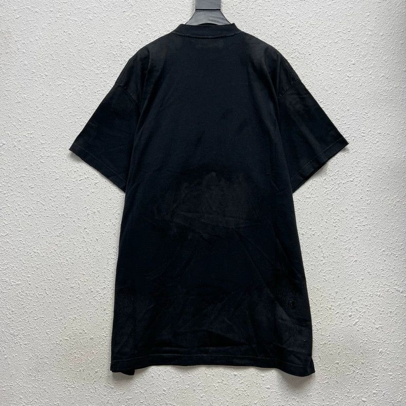 Balenciaga Balenciaga Clay Dye Manchester United Black Short Sleeve T Size US M / EU 48-50 / 2 - 2 Thumbnail