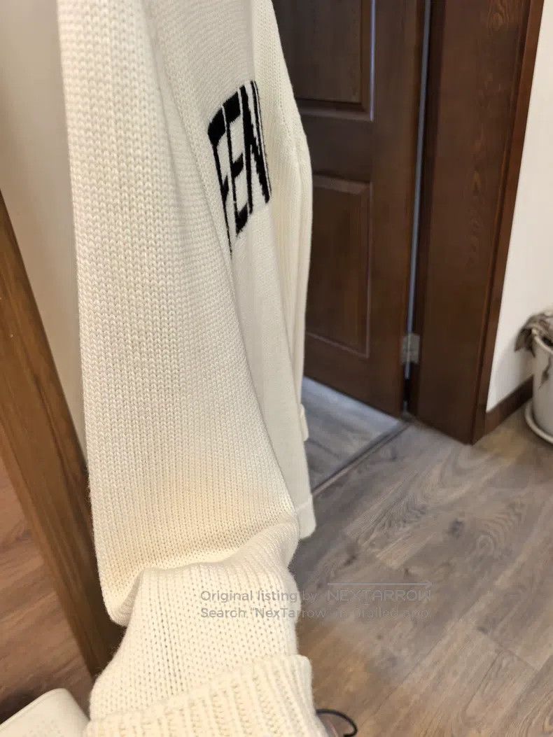 Fendi Fendi White Letter Sweater Size US M / EU 48-50 / 2 - 7 Thumbnail
