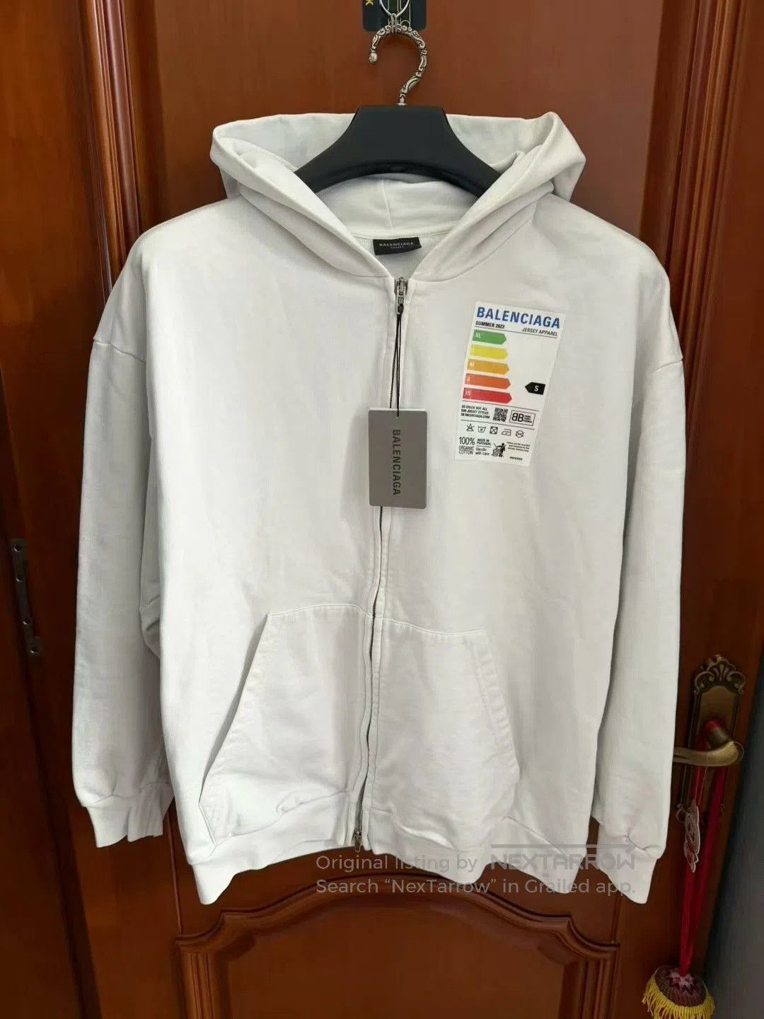 Balenciaga balenciaga white zip hoodie with logo. Size US S / EU 44-46 / 1 - 1 Thumbnail