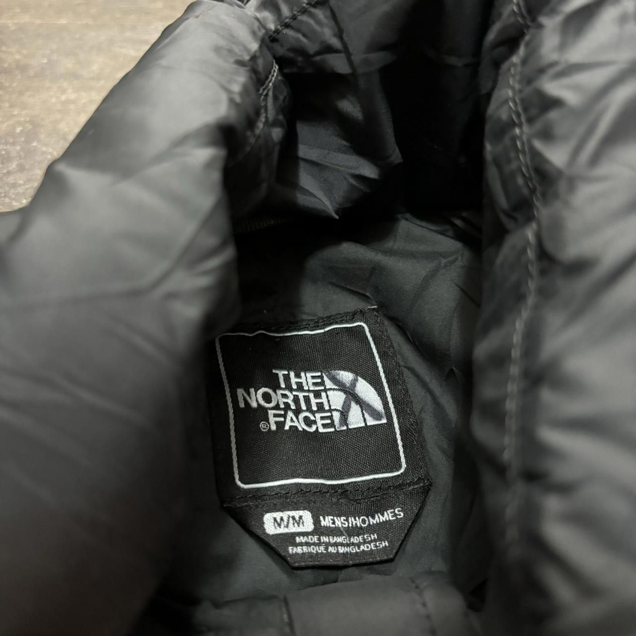 The North Face The North Face 700 puffer jacket nuptse M Red Grey Size US M / EU 48-50 / 2 - 7 Thumbnail