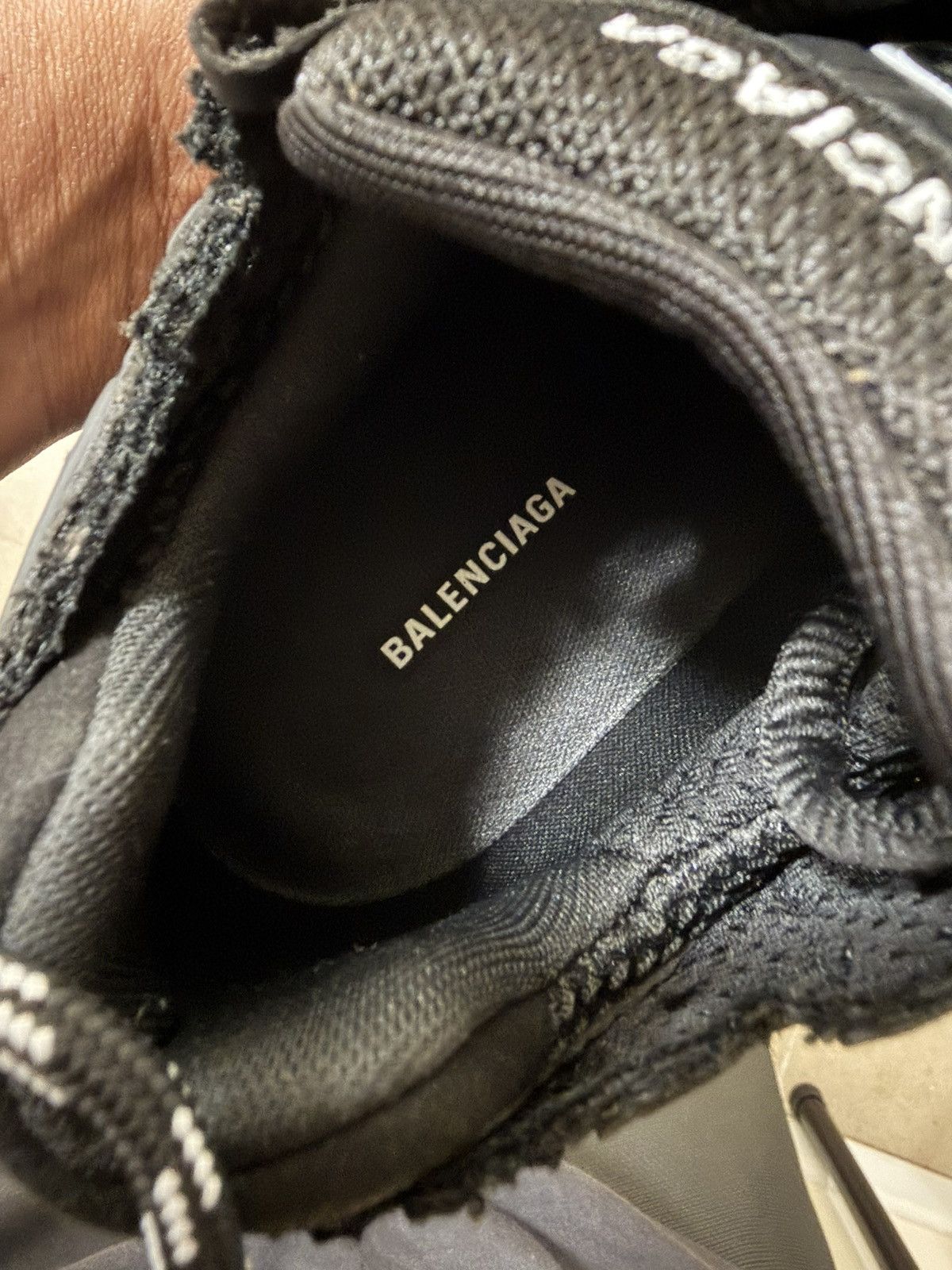 Balenciaga Balenciaga Mesh Runner Sneakers Size 44(11us) Size US 10 / EU 43 - 12 Thumbnail