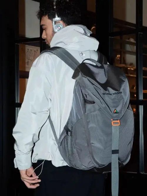VIBE Outdoor Sports Waterproof Nylon Shoulder Bag Size ONE SIZE - 1 Thumbnail