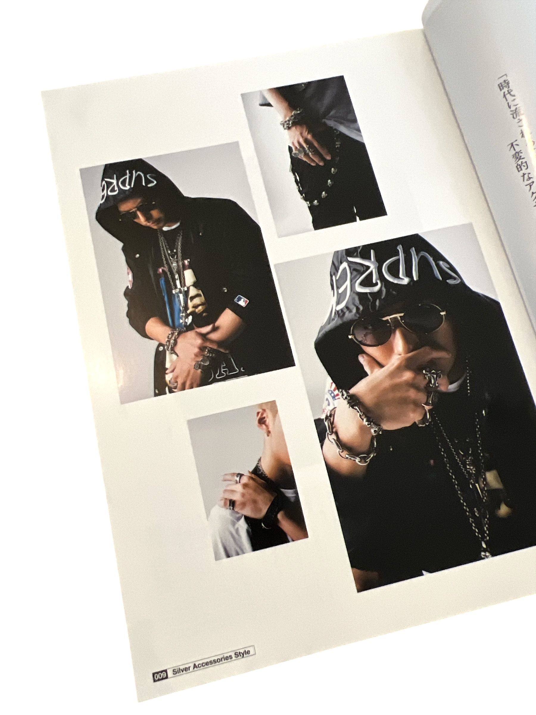 Chrome Hearts CHROME HEARTS Magazine 2016 Catalog Silver Girl Japan Size ONE SIZE - 3 Thumbnail
