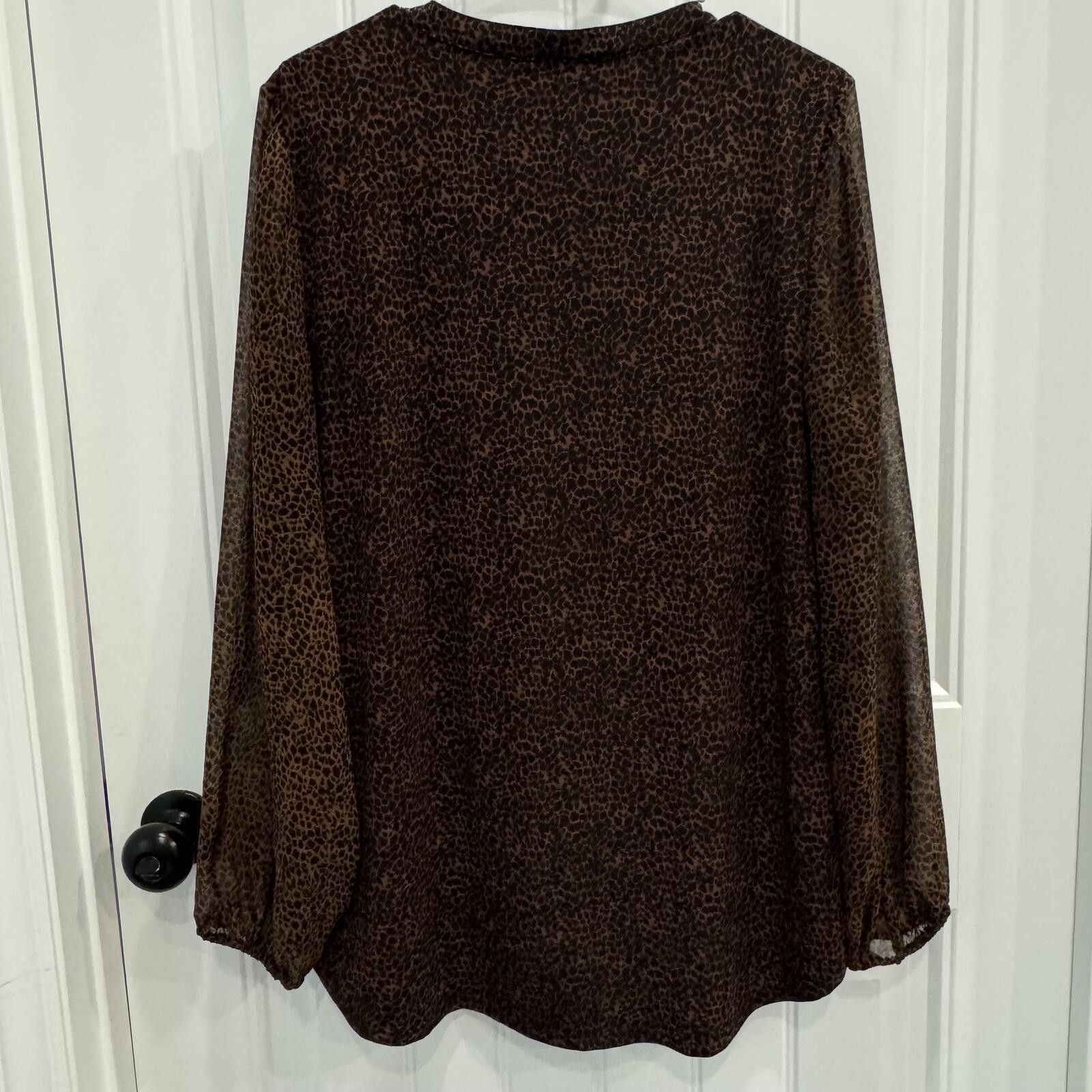 Other White House BM Large Leopard Print Blouse Size L / US 10 / IT 46 - 6 Thumbnail