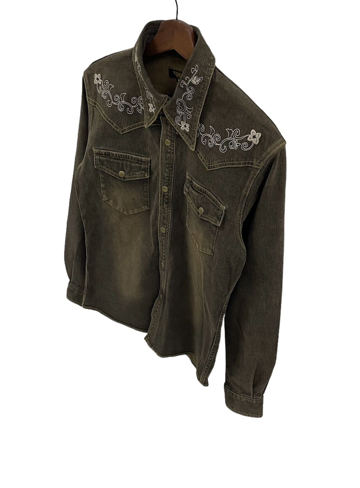 If Six Was Nine × Le Grande Bleu (L.G.B.) × Tornado Mart Tornado Mart Japan Tribal Denim Jacket Size US S / EU 44-46 / 1 - 4 Thumbnail