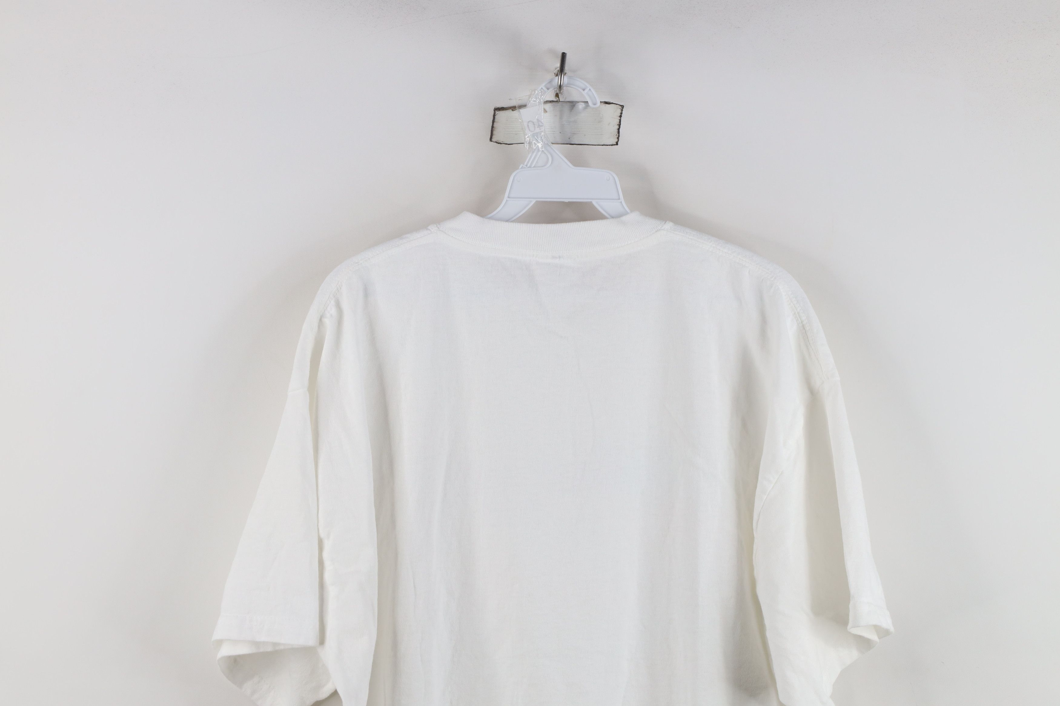 Vintage Vintage 90s Streetwear Las Vegas Flower Tribal T-Shirt White Size XL / US 12-14 / IT 48-50 - 9 Thumbnail