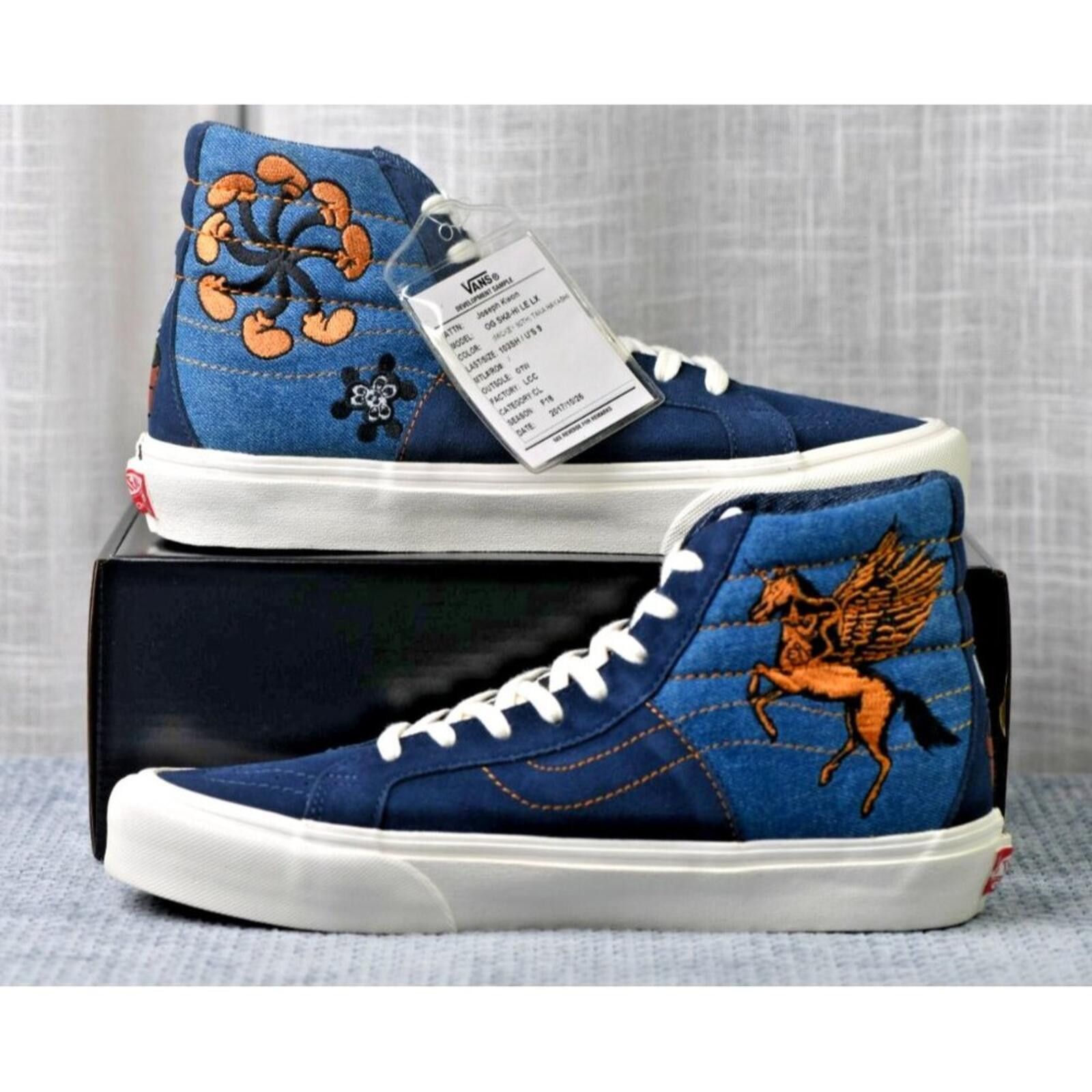 Vans Disney x Taka Hayashi x Vans Sk8-Hi Mickey's 90th Size US 9 / EU 42 - 5 Thumbnail