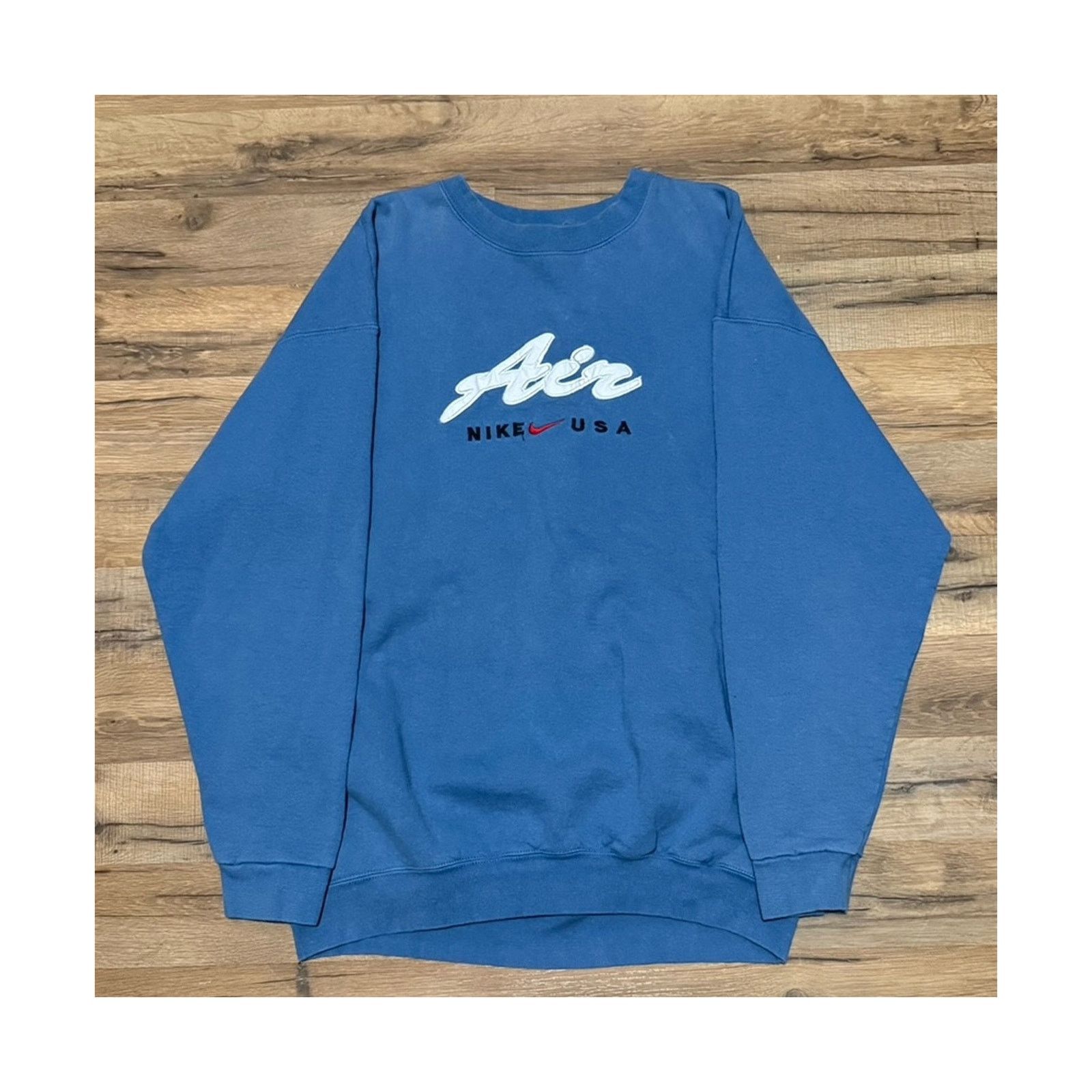 Nike 90s Nike Air USA Center Swoosh Crewneck Sweatshirt Size US XL / EU 56 / 4 - 1 Thumbnail