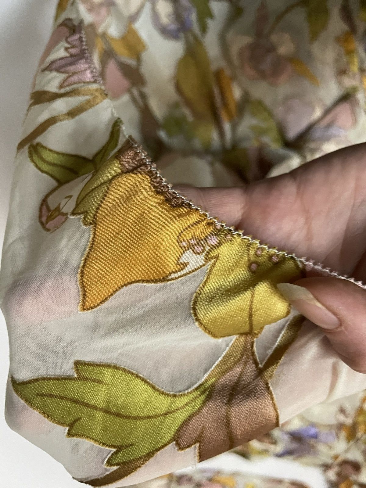 Zimmermann Floral silk Zimmermann midi dress puffed sleeves flounces Size M / US 6-8 / IT 42-44 - 5 Thumbnail
