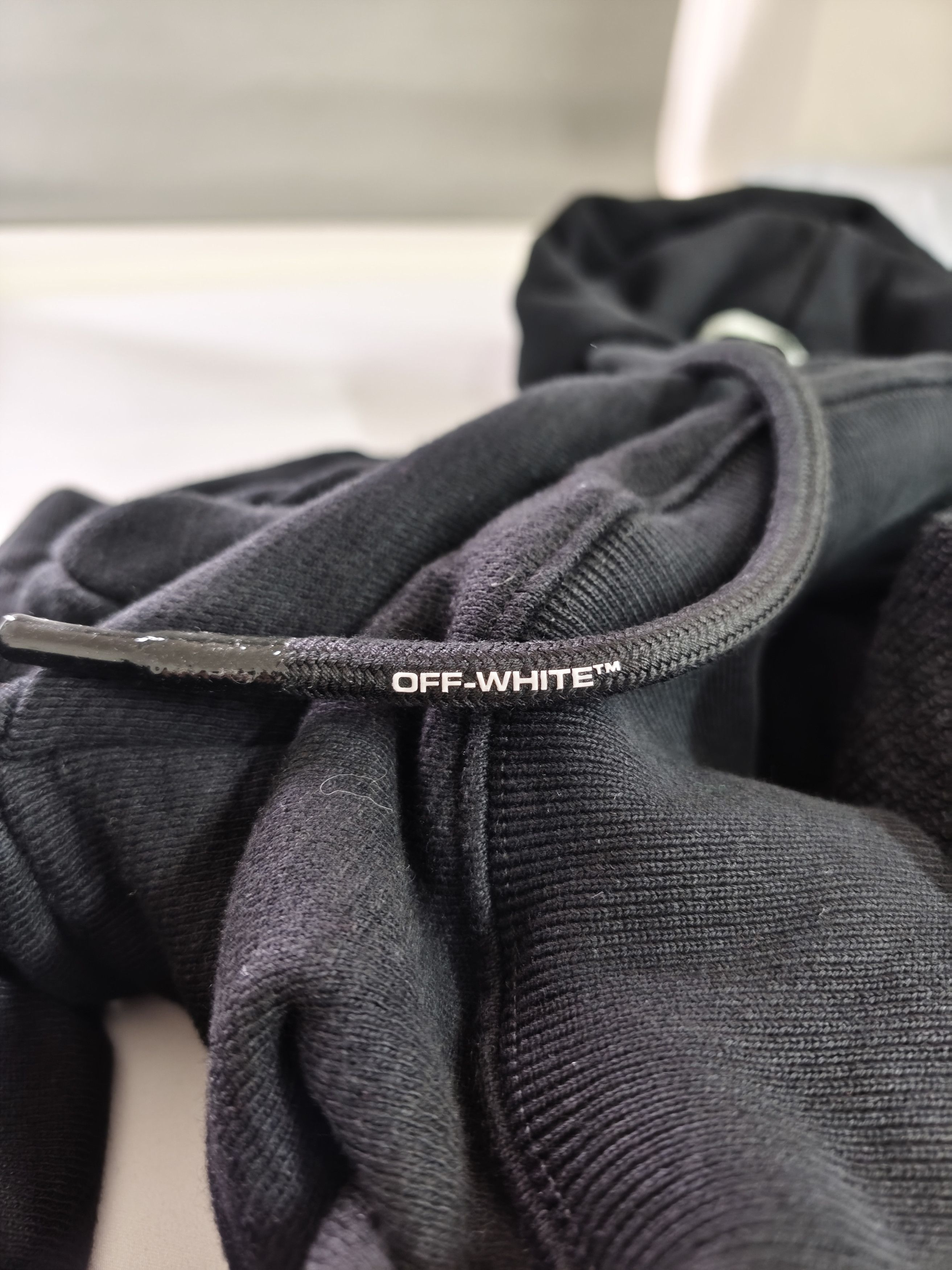 Off-White Off-White "Hoodie" Size US L / EU 52-54 / 3 - 5 Thumbnail