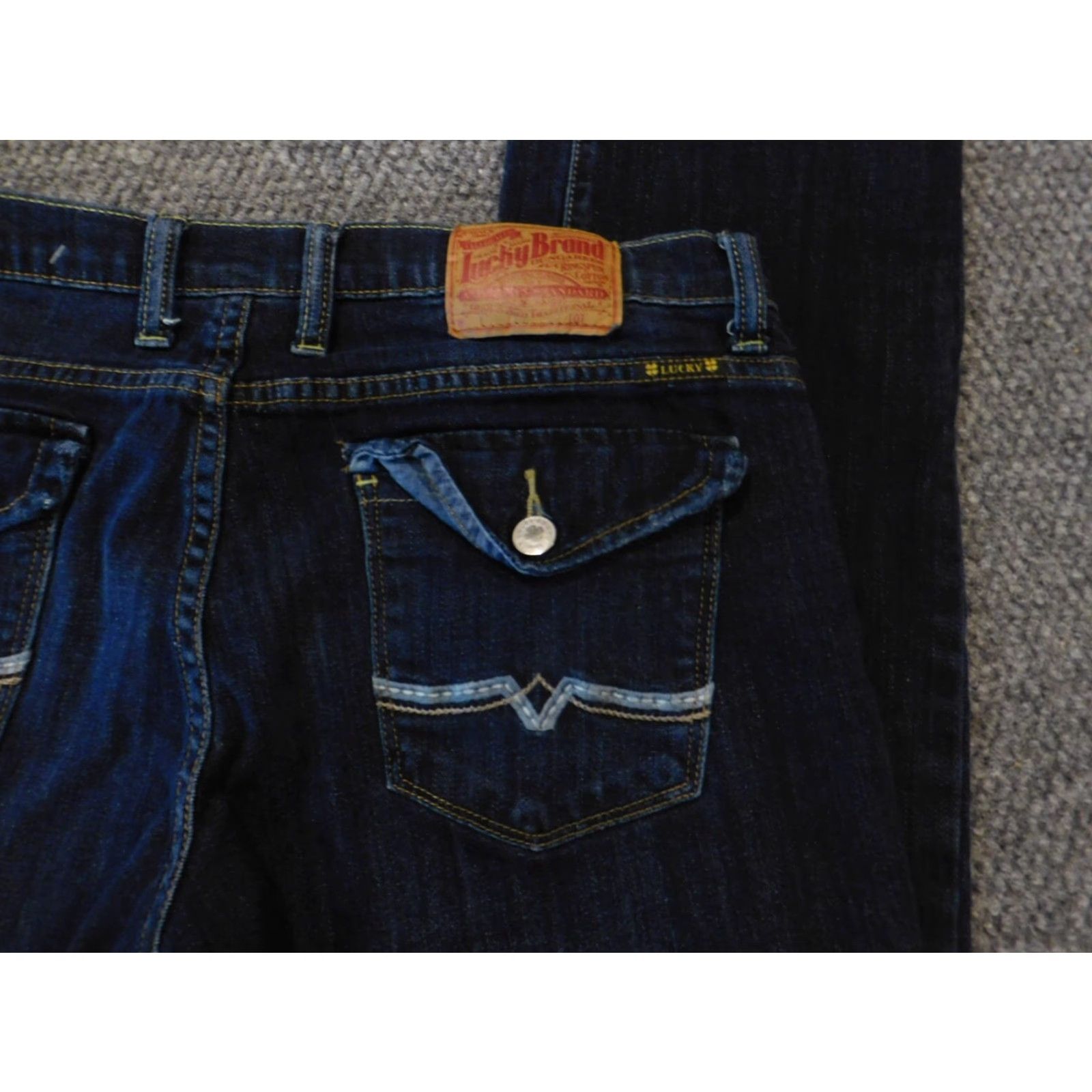 Lucky Brand Lucky Brand Jeans Womens 31 Blue Straight Denim Dark Wash Size 24" / US 00 / IT 34 - 7 Thumbnail