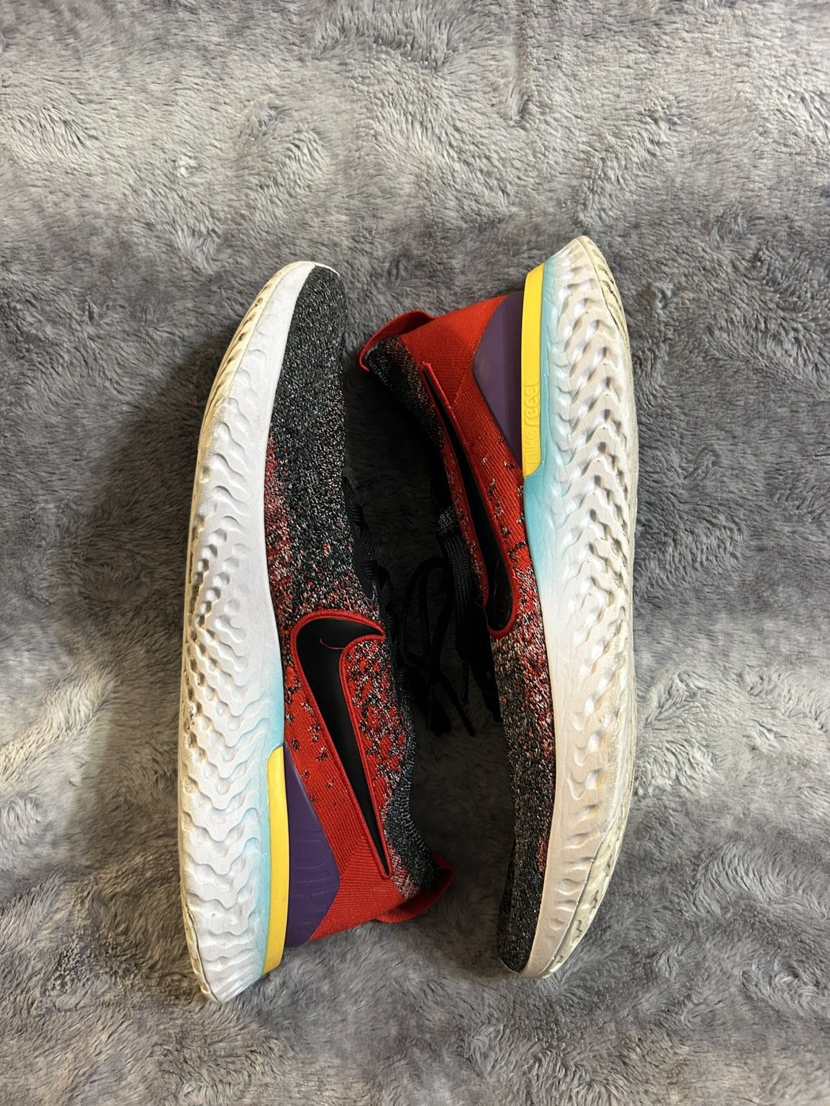 Nike Nike Epic React Flyknit 2 Black University Red Size 13 Size US 13 / EU 46 - 8 Thumbnail